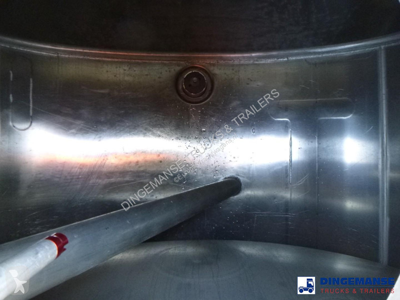 شاحنة Renault 270.18 4x2 fuel tank 13.3 m3 / 4...