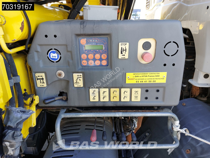 شاحنة Iveco 180E250 4X2 HYVA HB.150XE3 Kran...