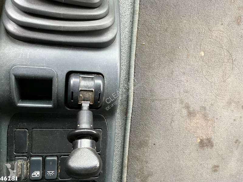 شاحنة MAN 33.440 6x4 Manual Full steel Kipper...