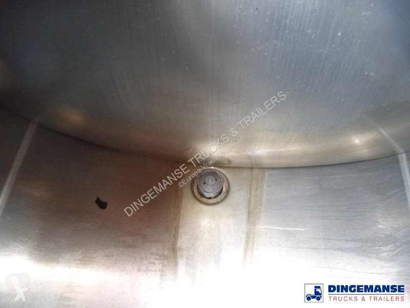 شاحنة Renault 260 4x2 fuel tank 13.7 m3 / 3 comp