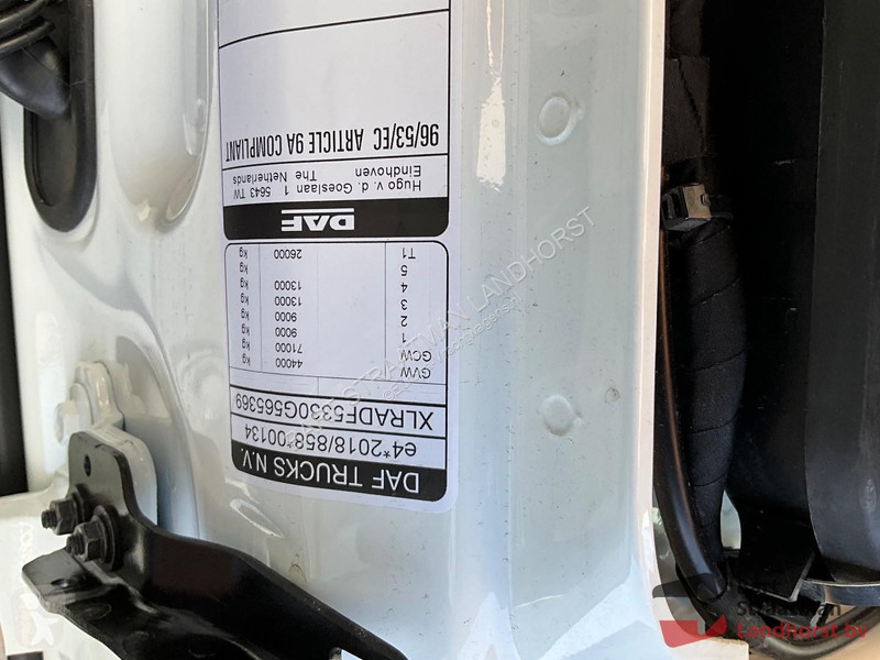 Lastbil DAF 480 10x4 mid-lift bladgeveerd met...