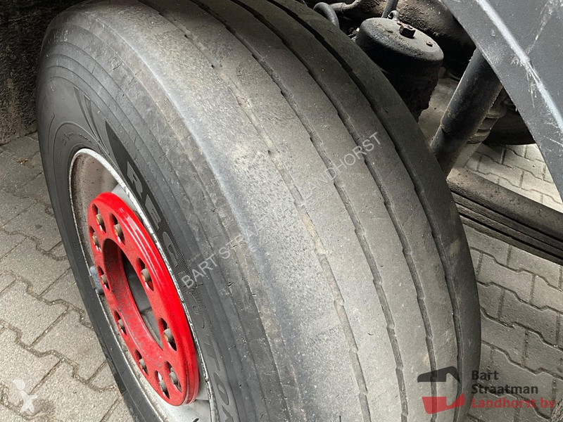 Lastbil Volvo FM 460 10x4 bladgeveerd met...