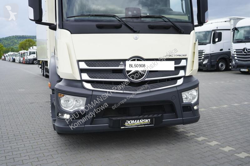 Камион Mercedes / TANDEM