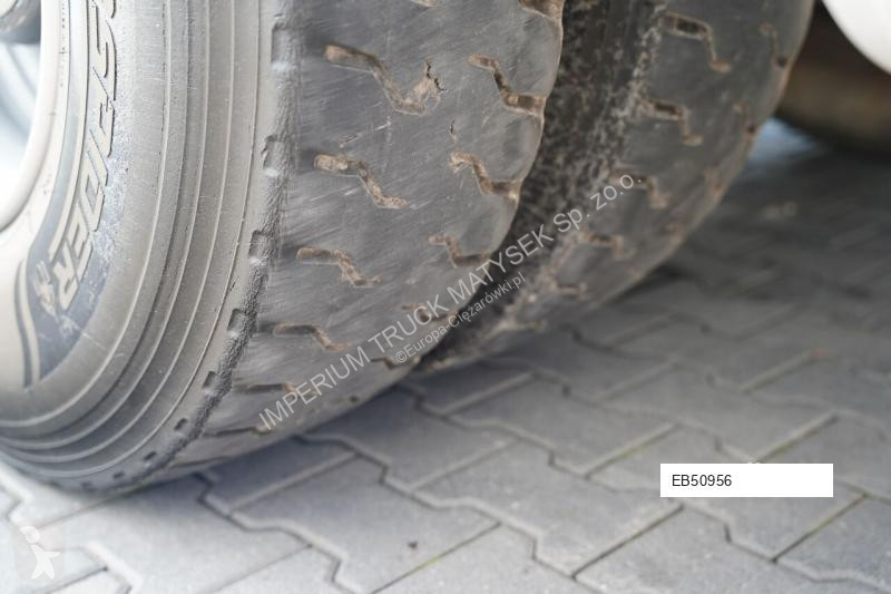 شاحنة Scania P 440 / 8x4 / WYWROTKA 2 STRONNA /...