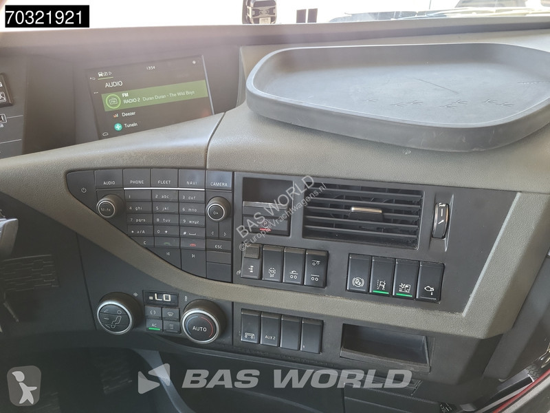 شاحنة Volvo 500  6X2 Chassis Full Air...