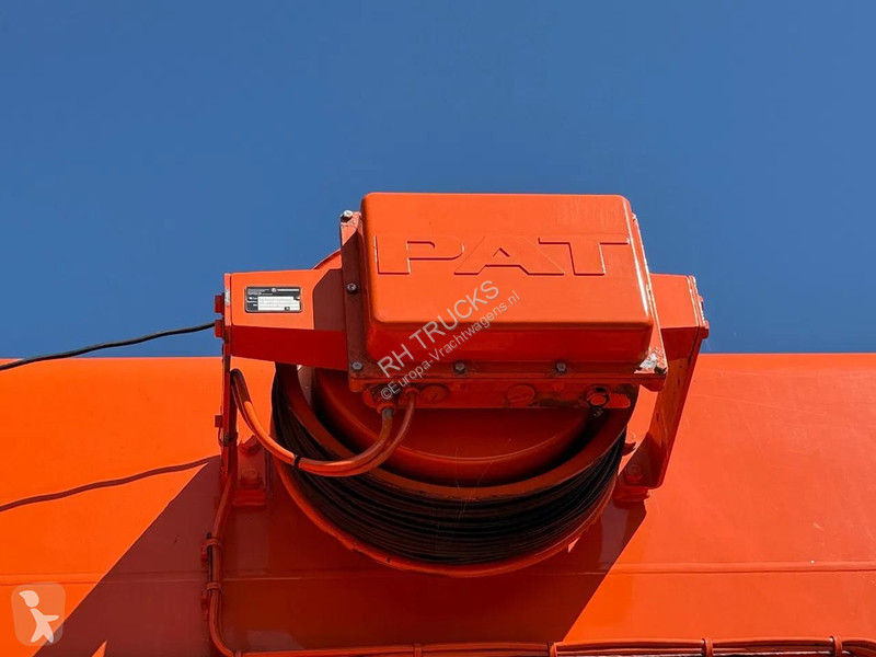 شاحنة Scania P380 8X4 + FAUN HK40 + FYJIB +...