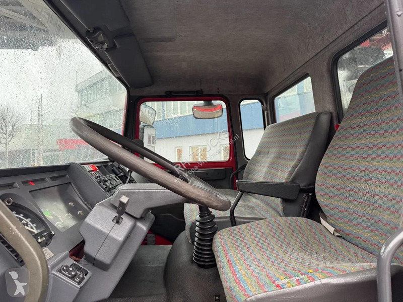 شاحنة Renault 230 4X2 CAMIVA LIFT 1433 HOURS