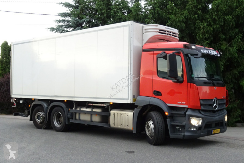 شاحنة Mercedes 2840 syp euro 6 kontener...