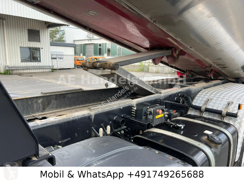 شاحنة MAN 35.510 8x4 BB Meiller 17m³ Thermo...