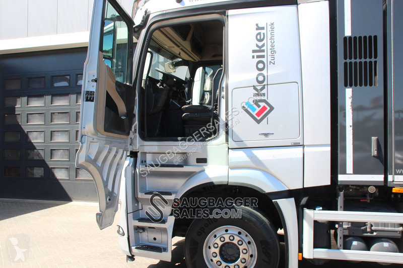شاحنة Mercedes RSP Saugbagger