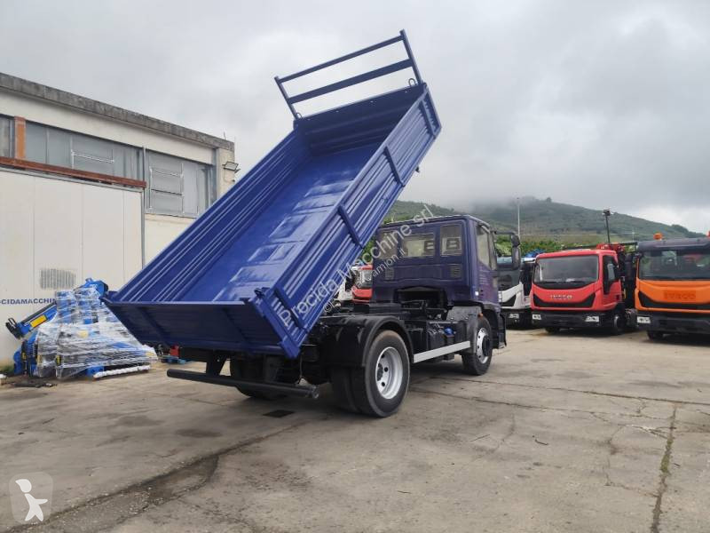 شاحنة Iveco