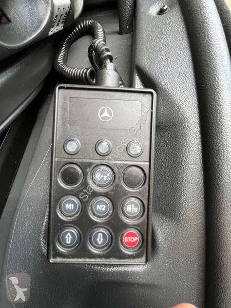 شاحنة Mercedes 1224 *Kühlkoffer *Multitemp...