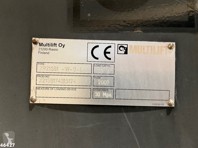 شاحنة Volvo 480 8x4 Hiab 28 Tonmeter laadkraan