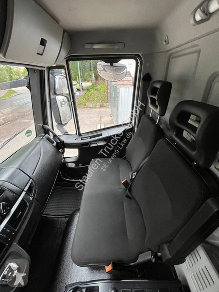 شاحنة Iveco EuroCargo E-250...