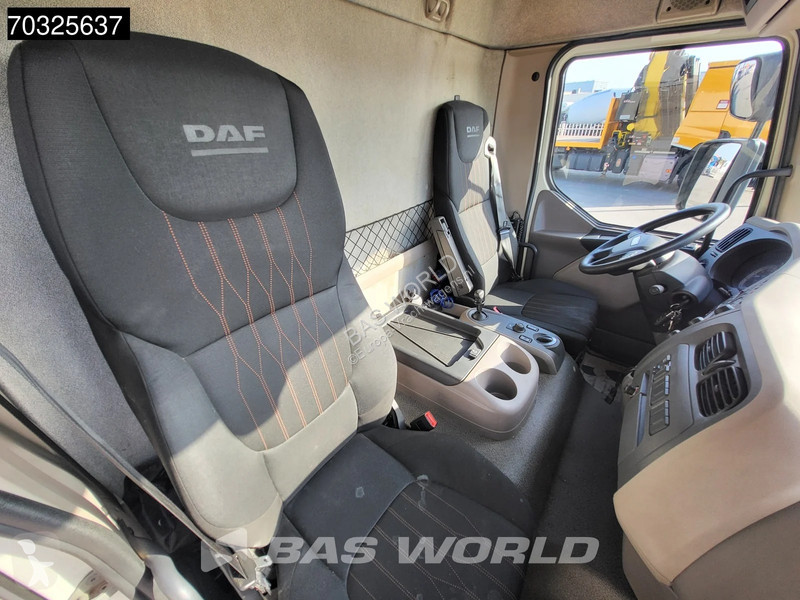 شاحنة DAF LF 230 LF 4X2 12tonner kg...