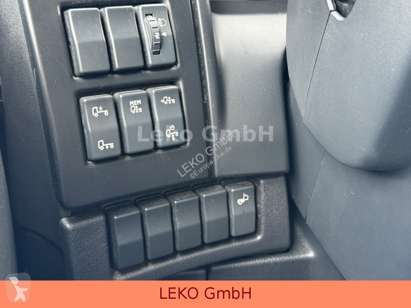 شاحنة Renault D 260.16 Mit Carrier Sp 950Mt