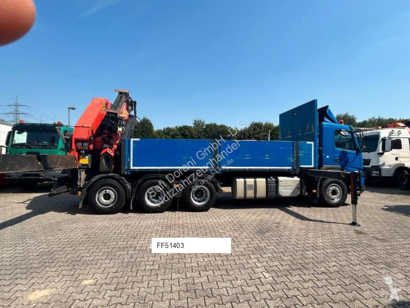 شاحنة Volvo PK65002