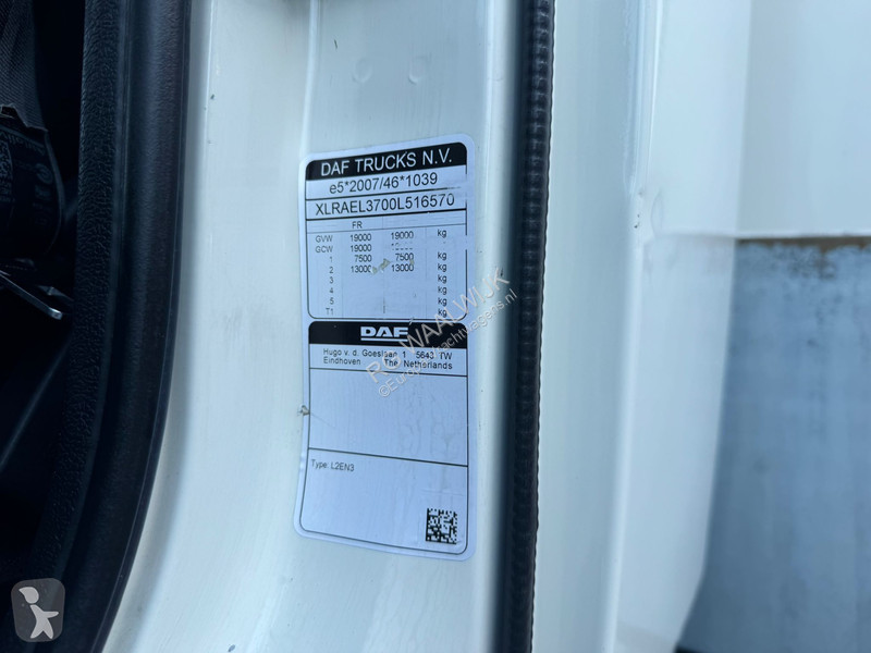 شاحنة DAF 320 19T+klep d'Hollandia 2000 KG