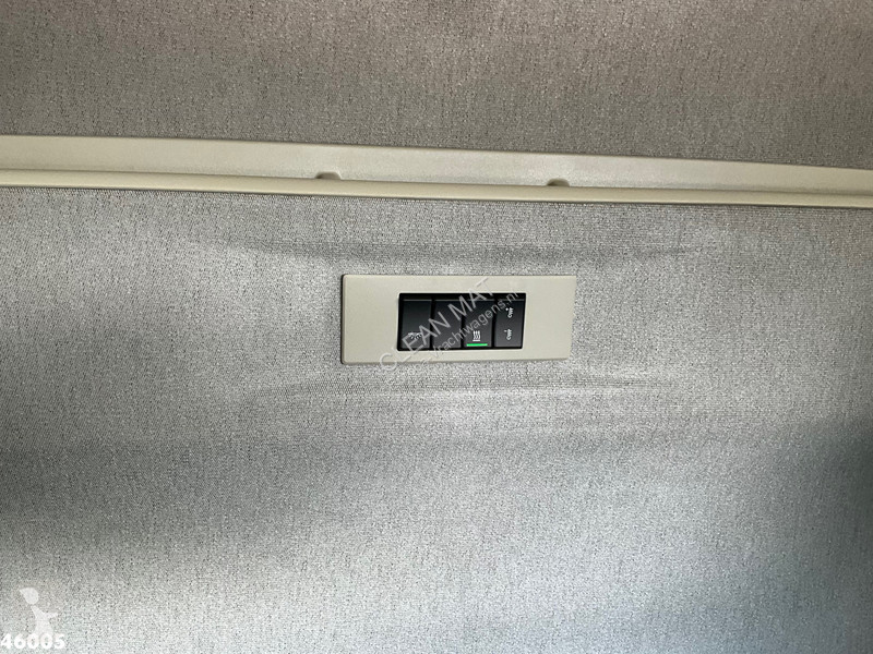 شاحنة Volvo 500 Euro 6 8x2 HMF 95 Tonmeter...