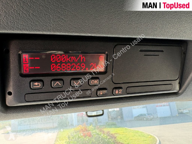 Vrachtwagen MAN TGX 26.470 6X2-4 LL