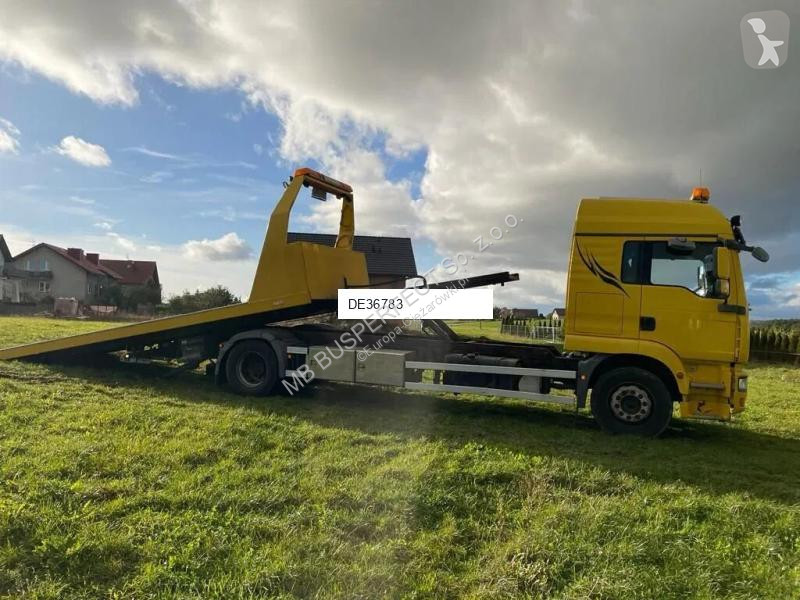 Vrachtwagen MAN TGM 18.330