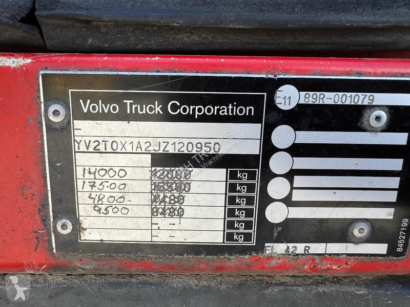 شاحنة Volvo 260 4X2 EURO 6 TOW TRUCK + REMOTE