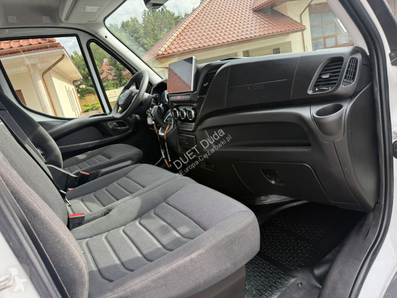 Camión Iveco 50C18 V