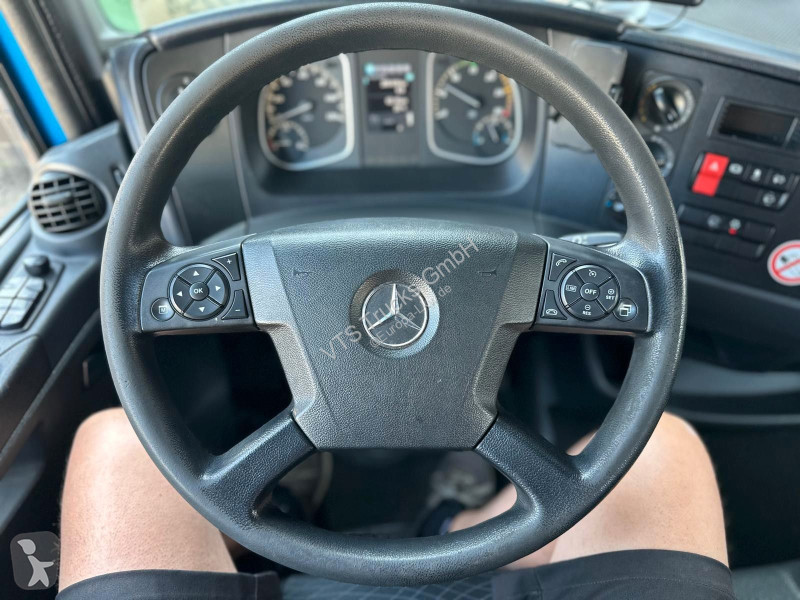 Mercedes 1323 4x2 BL Glasaufbau HMF 1030/K-3 LK...