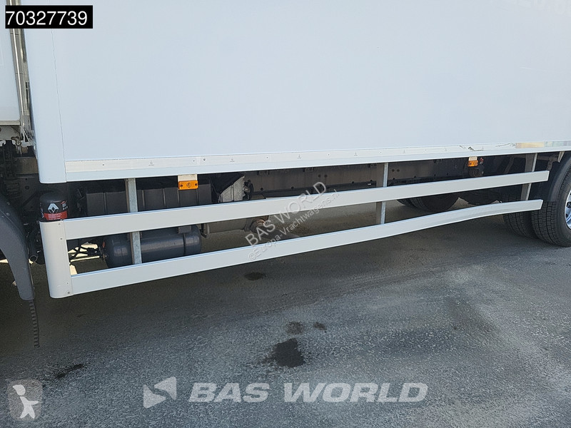 شاحنة Renault 270 4X2 18tonner Automatic 1500kg...