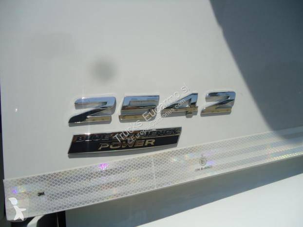 شاحنة Mercedes