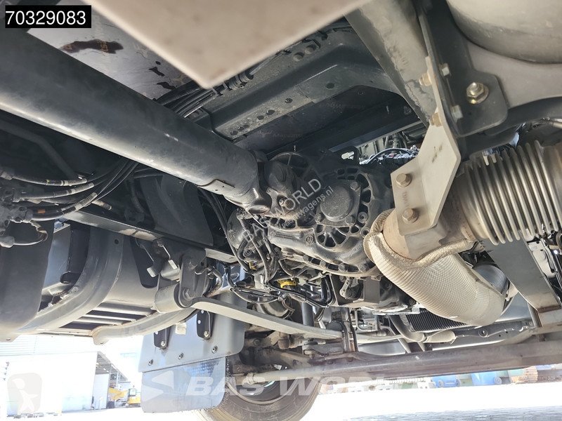 شاحنة DAF LF 180 LF 4X2 12tonner kg...