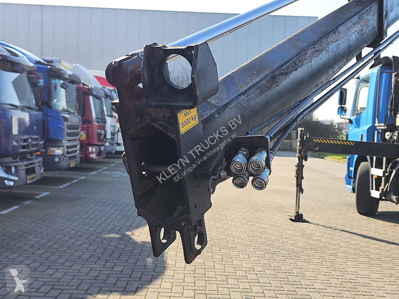 شاحنة DAF 85380 8X2 HIAB 195 E3