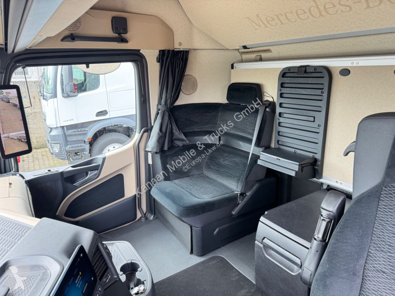 شاحنة Mercedes 2548 5 L 6x2 Lowliner BDF