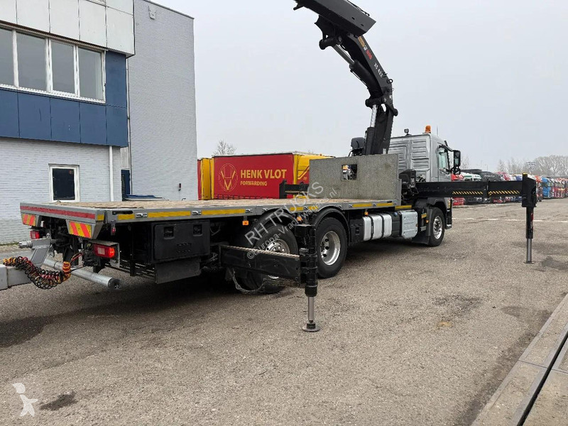 شاحنة Volvo 460 6X2 HIAB 422-6 + 2 AXLE TRAILER