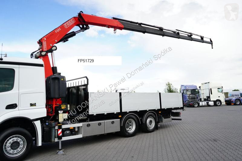 شاحنة Mercedes F295