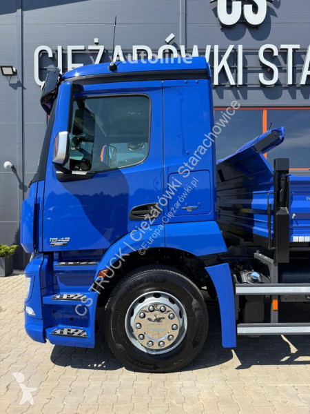 شاحنة Mercedes 1843