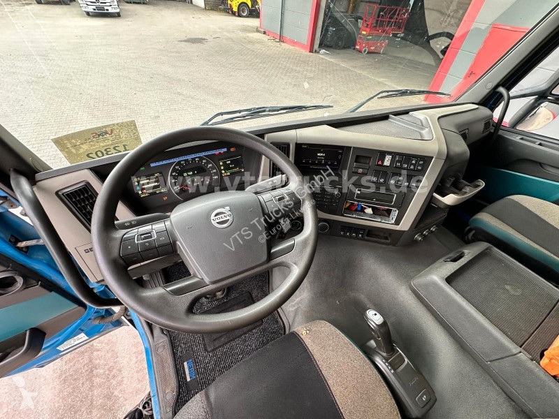 شاحنة Volvo 8x4 BL Tridem VDL & ATLAS...