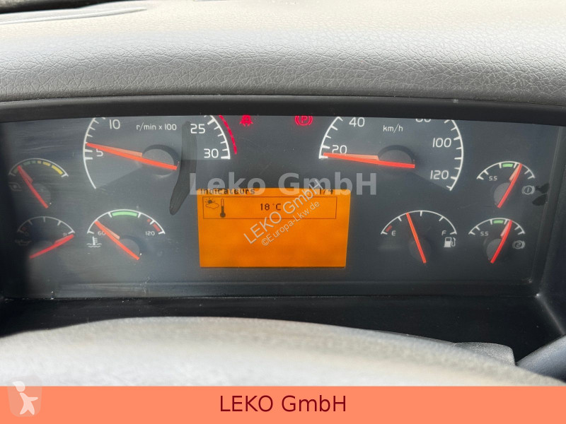 شاحنة Volvo 400 Mit Kran ( Palfinger PK 16502 )