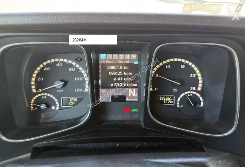 شاحنة Mercedes 2542