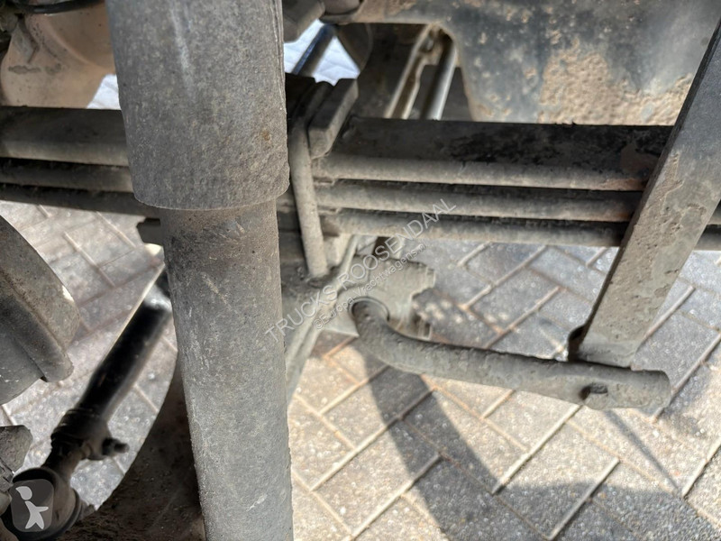 شاحنة MAN 33,360 + EFFER 210/4S 4 X EXT. + JIB...