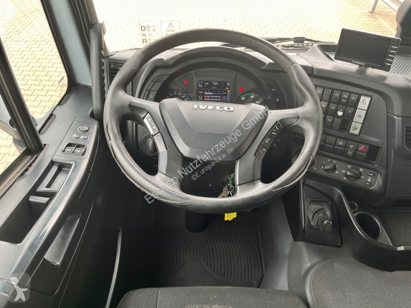 شاحنة Iveco AD 260 SY/FS-D |...