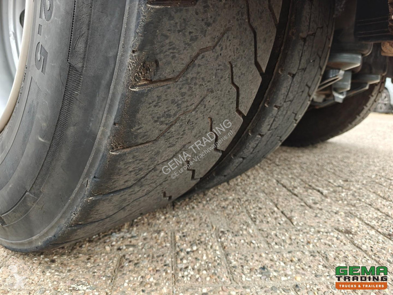 شاحنة Volvo 460 6x4 GlobeTrotter Euro6C - VDL...