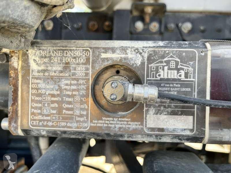 شاحنة Mercedes  AXOR 1833 4X4