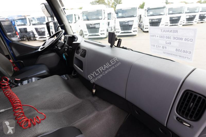 شاحنة Renault  D26 WIDE 380 DXI