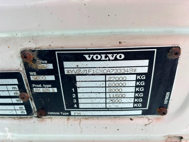 شاحنة Volvo 6x2*4 CARRIER SUPRA 950 MT / 2 ZONE...