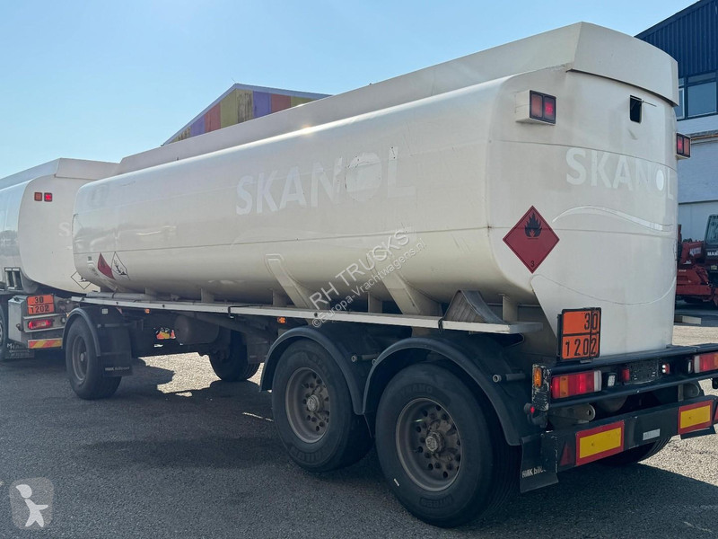 شاحنة Volvo 460 8X2 EURO 6 + 24.000 LITERS - 5...