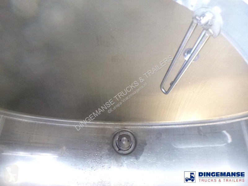 شاحنة Renault 270 4x2 fuel tank 13.7 m3 / 4 comp