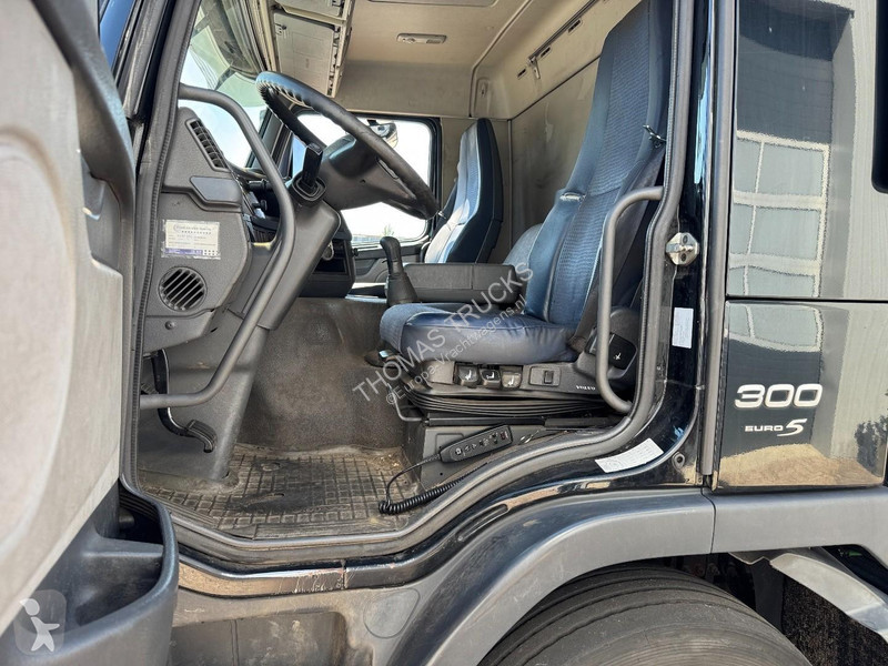 شاحنة Volvo FM-300 6x2, 8,5 Mtr. Ramp Truck