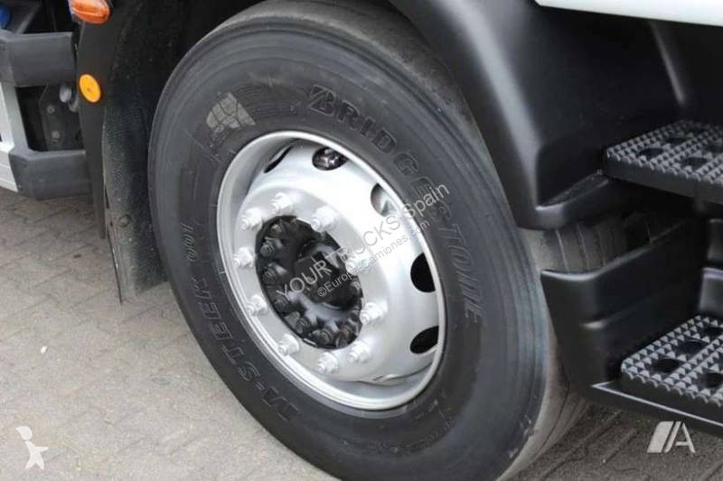 شاحنة Iveco