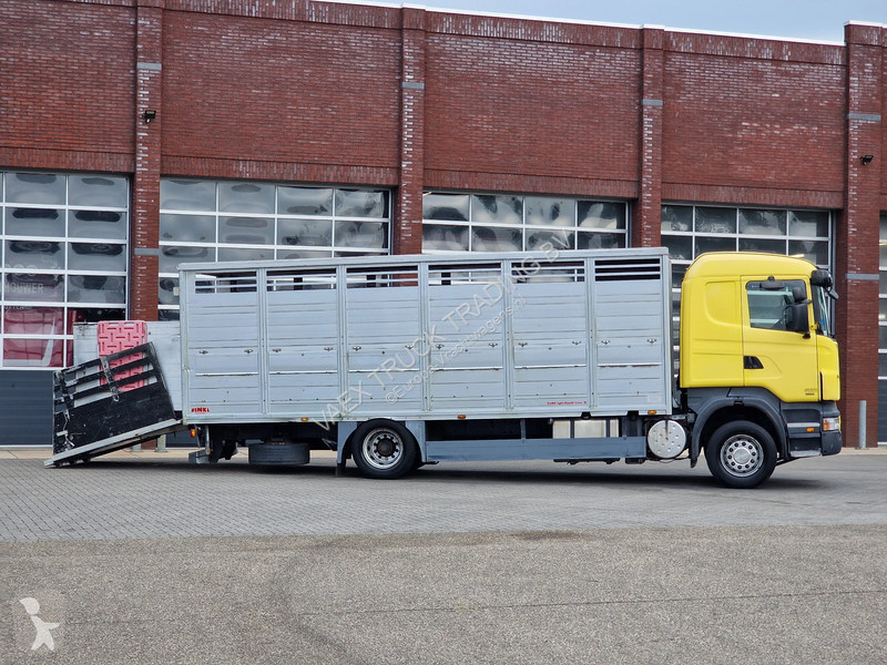 Camión Scania 4x2 - Finkl livestock 16.8M2 -...